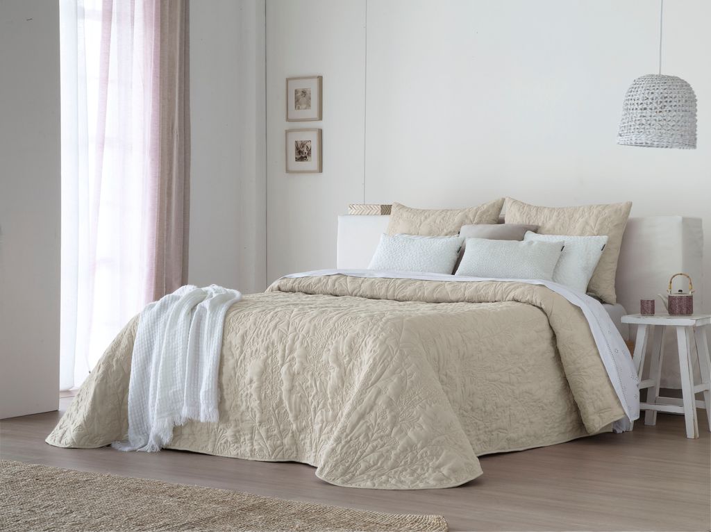 BOUTI IM BRIANA 235X270CM BEIGE